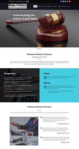 Contoh desain website kantor hukum pengacar